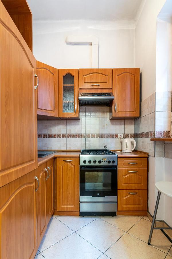Golden Apartments/cel2/4 Appartement